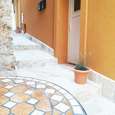 Apartamento Kaleta *